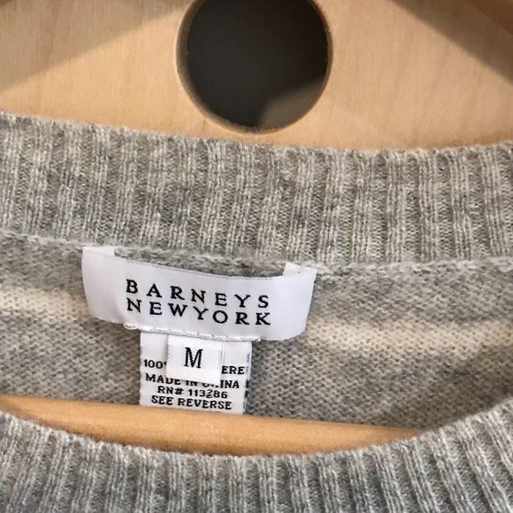 Barneys New York 2-Ply 100% Cashmere Sweater in Gray and White Stripes - Picture 2 of 6